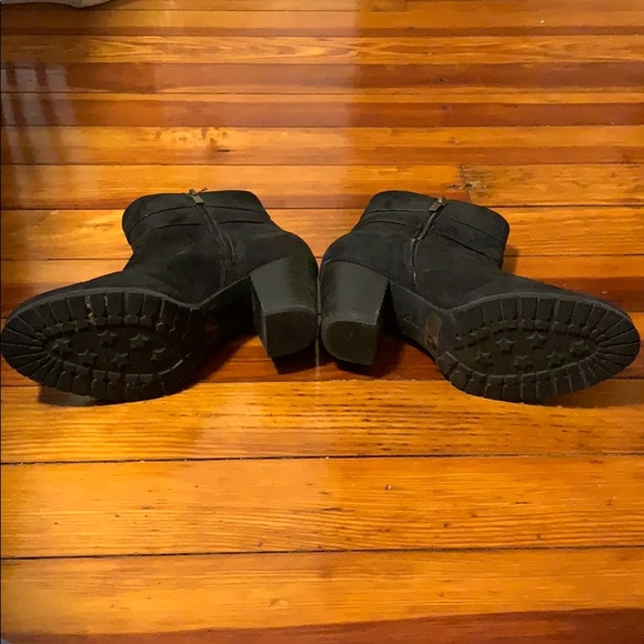 Booties - Picture 5 of 6